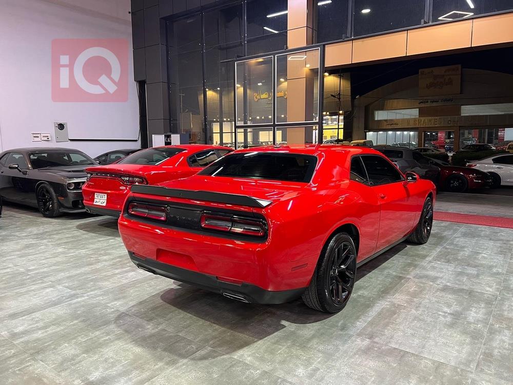 Dodge Challenger